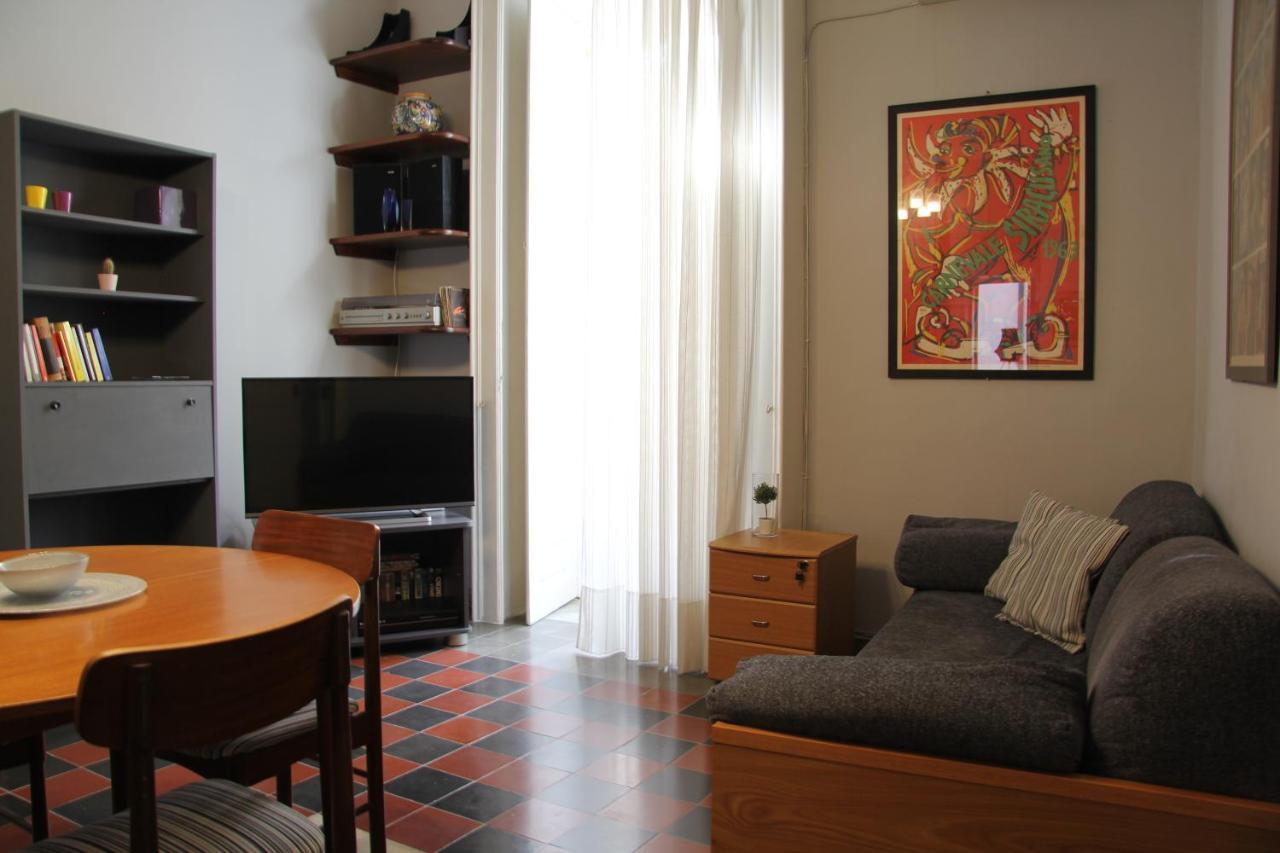 Casa Vacanza Icaros, Ortigia Hictoric Center, 200 Mt From The Beach Syrakus Exterior foto